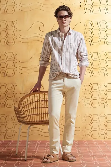 Men Beige Slim Fit Stripe Full Sleeves Seersucker Casual Shirt (XS)